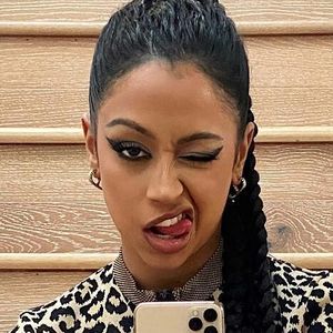 Full Video : Liza Koshy Nude Leaks OnlyFans I Nudes - Celeb Nudes