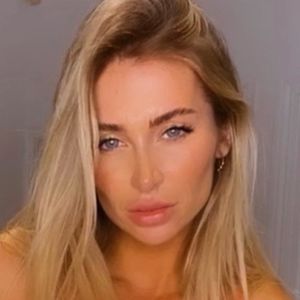 Full Video : Caris_Caru Nude Leaks OnlyFans I Nudes - Celeb Nudes