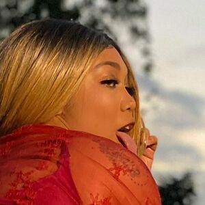 grace-charis – I Nudes – Celeb Nudes