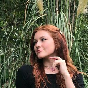 kiernan-shipka – I Nudes – Celeb Nudes