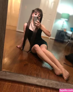aara-lee thumbnail #1578587