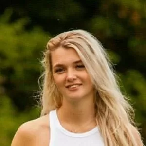 abi-coombes thumbnail #1580808