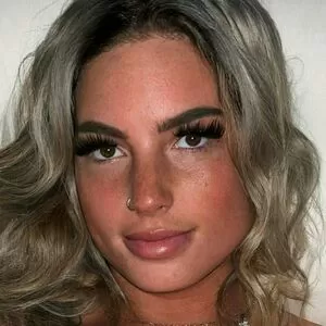 abigail-hailey thumbnail #1580913