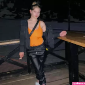 abigail-maison thumbnail #1580936