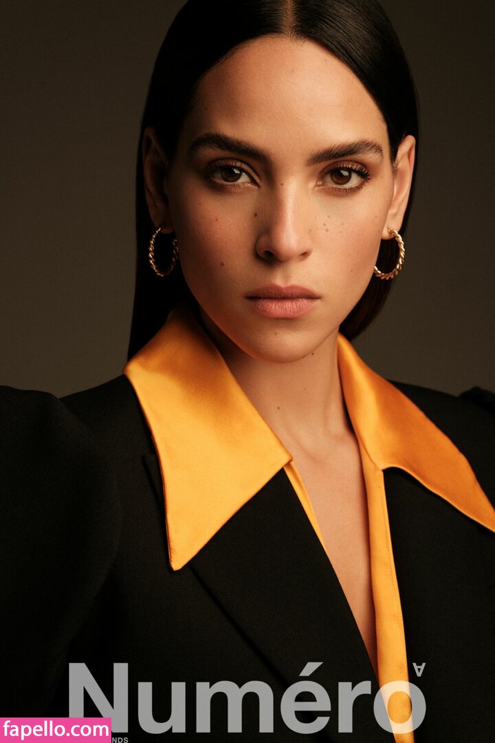 Adria Arjona-3