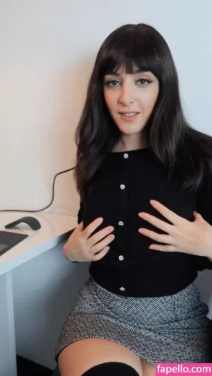 adrianalavita-1 thumbnail #1536646