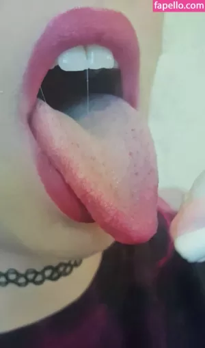 ahegao-self thumbnail #1587535