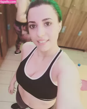 ahlem-farhatti thumbnail #1495130