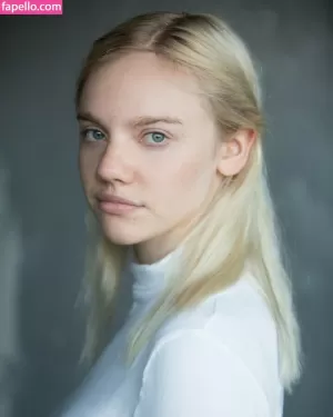 aine-rose-daly thumbnail #1589244