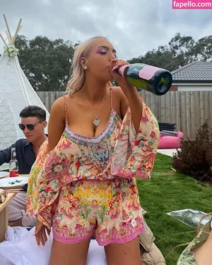 alanna-pow thumbnail #5370130