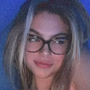 alannanikolee thumbnail #3910172