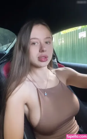 aleksaboo thumbnail #6252699