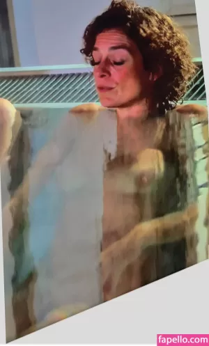 alex-polizzi thumbnail #1594590