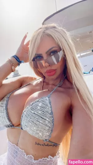 alexa-mena thumbnail #1595521
