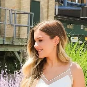 alexandra-strambu thumbnail #3445565