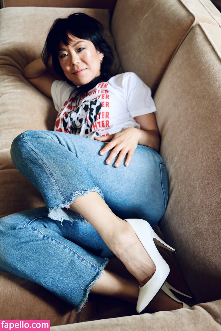 Ali Ahn-3
