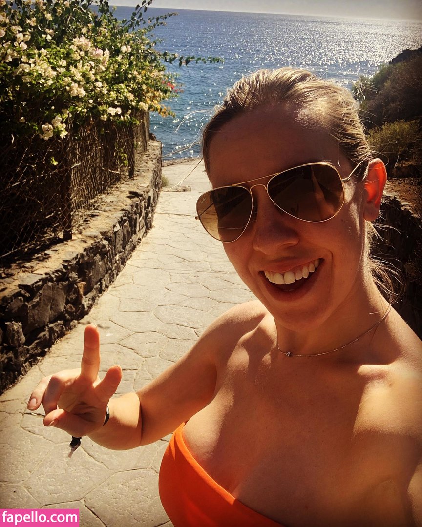 Ali Defoy-1