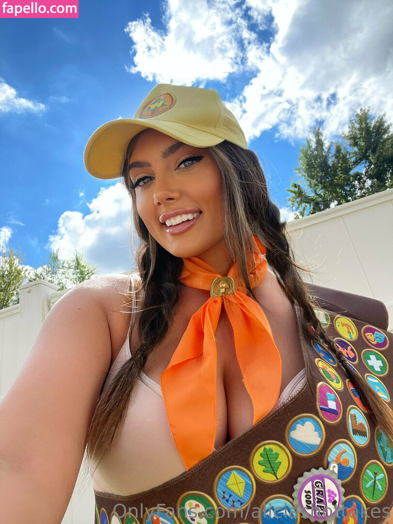 aliciashottakes-3