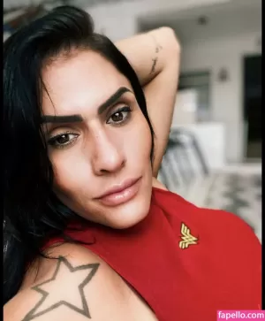 aline-tavares thumbnail #3423852