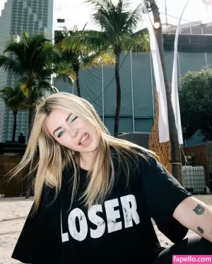 alison-wonderland thumbnail #1608145