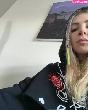 alison-wonderland thumbnail #1608150