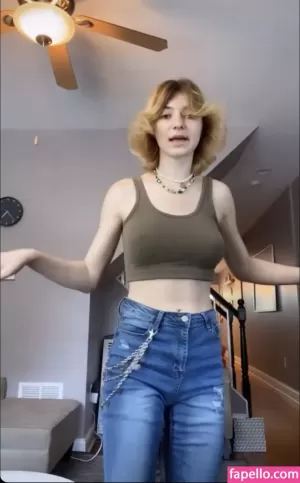 alyce-fleur thumbnail #1612553