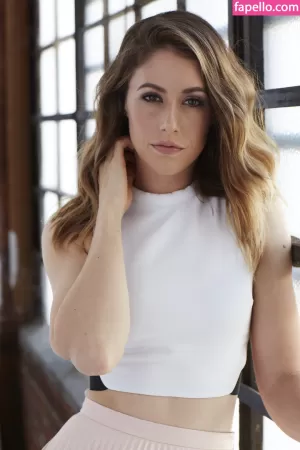 amanda-crew thumbnail #1412105