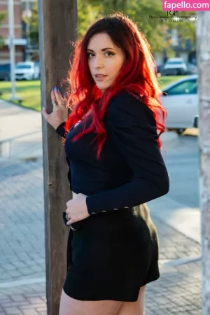 amber-lee-connors thumbnail #1315770