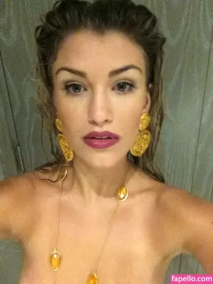 amywillerton thumbnail #1462815