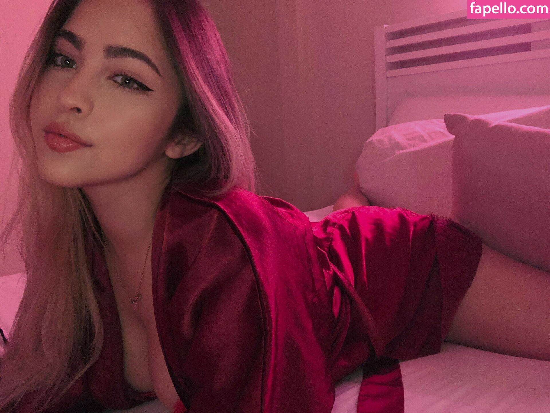Ana Hilenna-1
