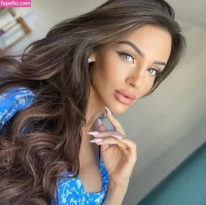 anastasia-vi thumbnail #375813