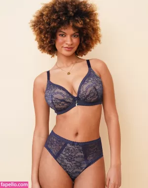ange-sophie-reich thumbnail #3251044