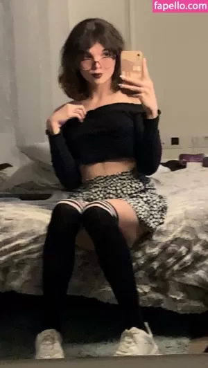 angele-mhr thumbnail #4886237