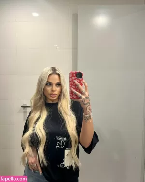 angelika-kramer thumbnail #6041175