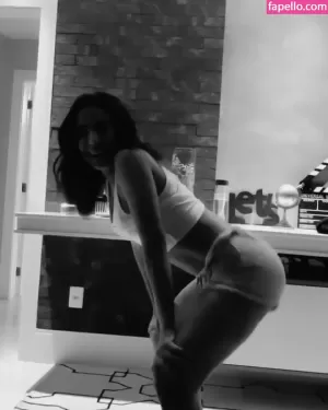 anitta thumbnail #963847