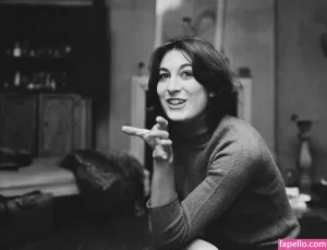 anjelica-huston thumbnail #1636234