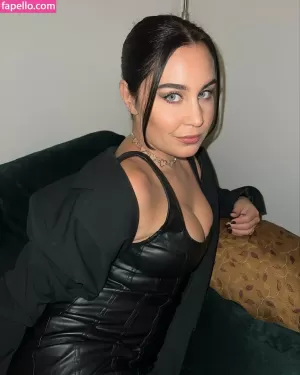 anna-abreu thumbnail #3222111