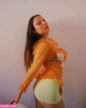 anna-cangussu thumbnail #1636809