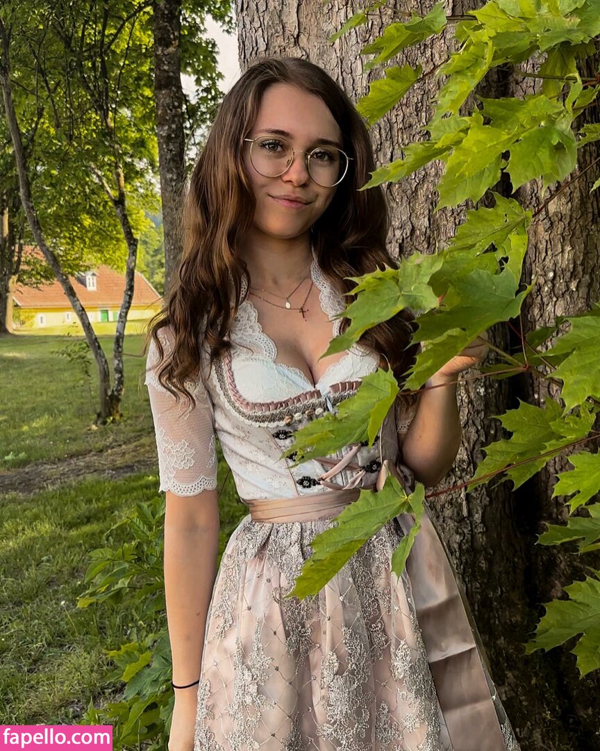 Anna Kauer-1