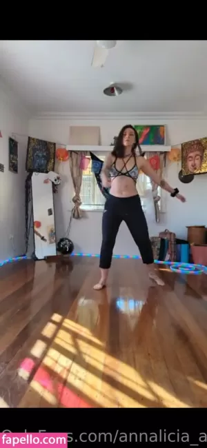 annalicia-arts thumbnail #3858769