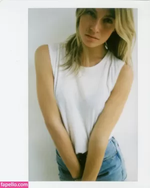 annie-mcginty thumbnail #1641495
