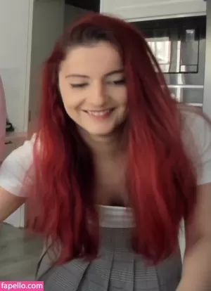 anniefuchsia thumbnail #1416801