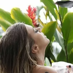 antonela-avellaneda-1 thumbnail #1643224