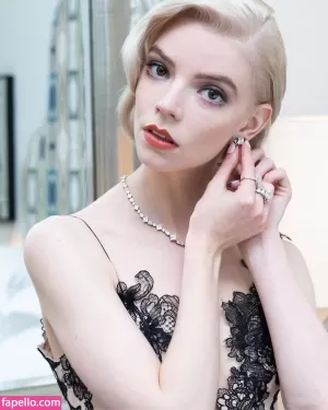 anya-taylor-joy thumbnail #331182