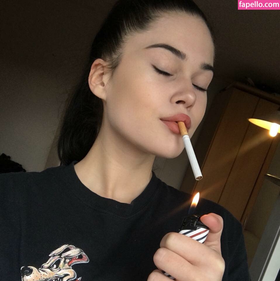 Ariane Ganz-1