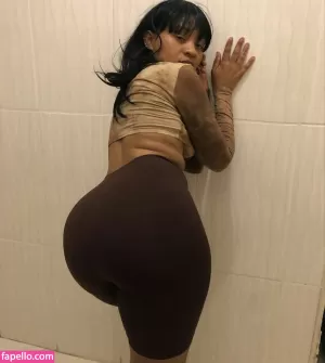 arrie-cakes thumbnail #1649948