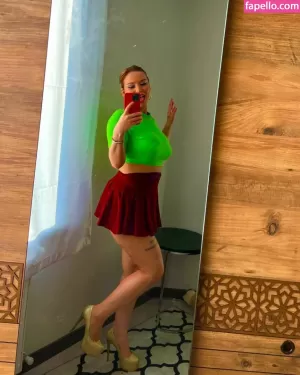 arzu-ylmaz thumbnail #753457