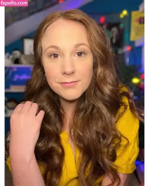 ashleigh-burton thumbnail #1008052