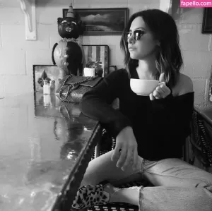 ashley-tisdale thumbnail #363868