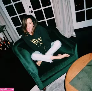 ashley-tisdale thumbnail #363866